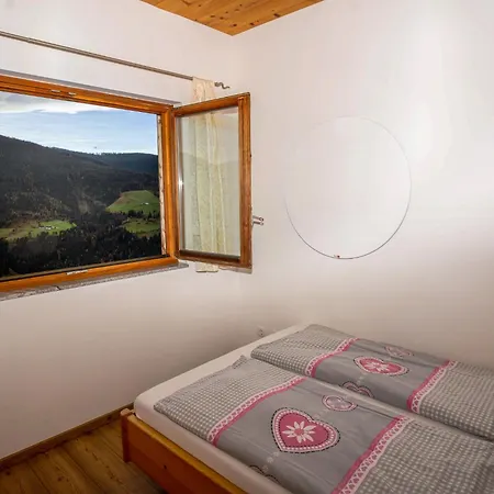 Holiday home Auer - Ebe116 By Interhome