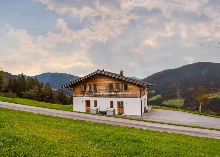 Auer-2 By Interhome אבן אים פונגאו